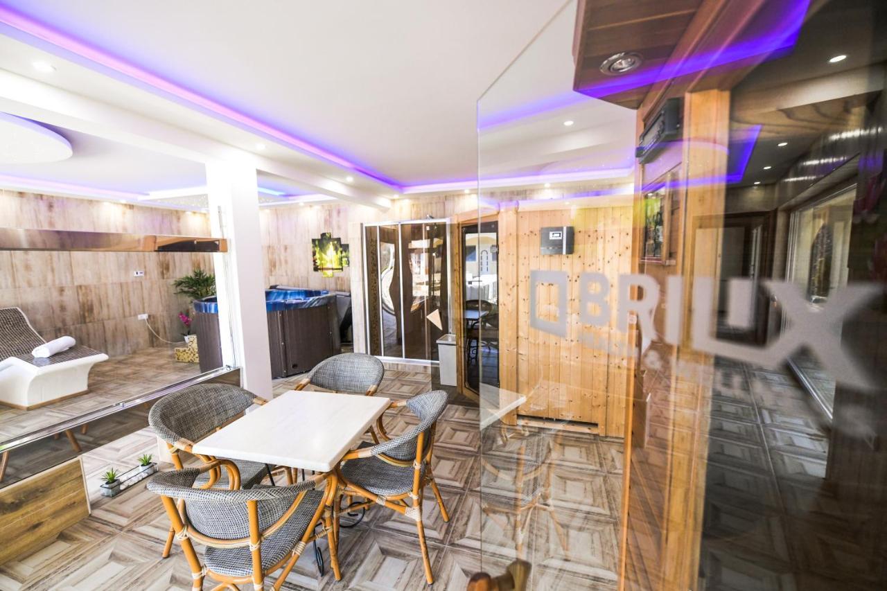 Suncani Breg Apartments Vrdnik Bagian luar foto