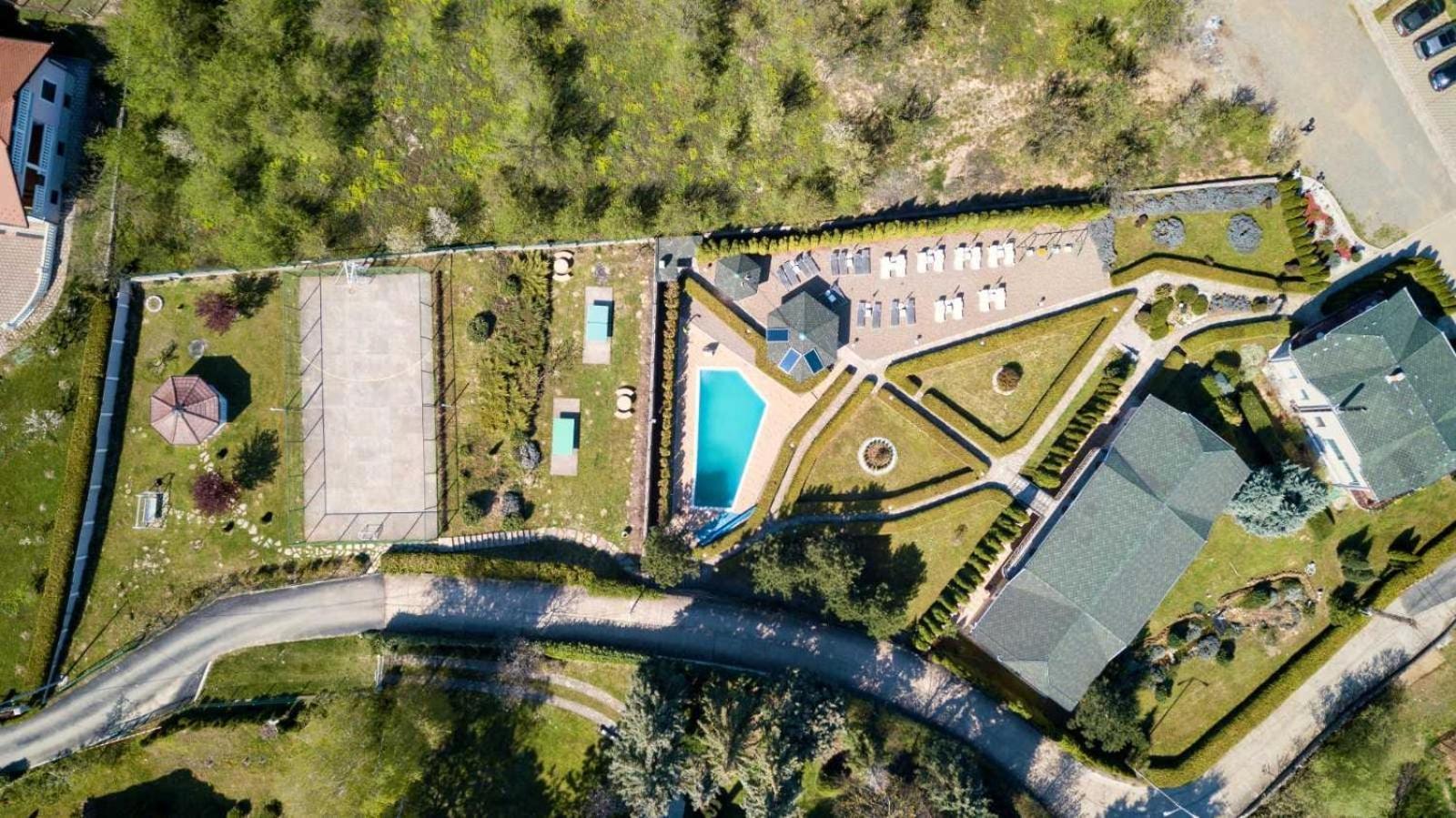 Suncani Breg Apartments Vrdnik Bagian luar foto