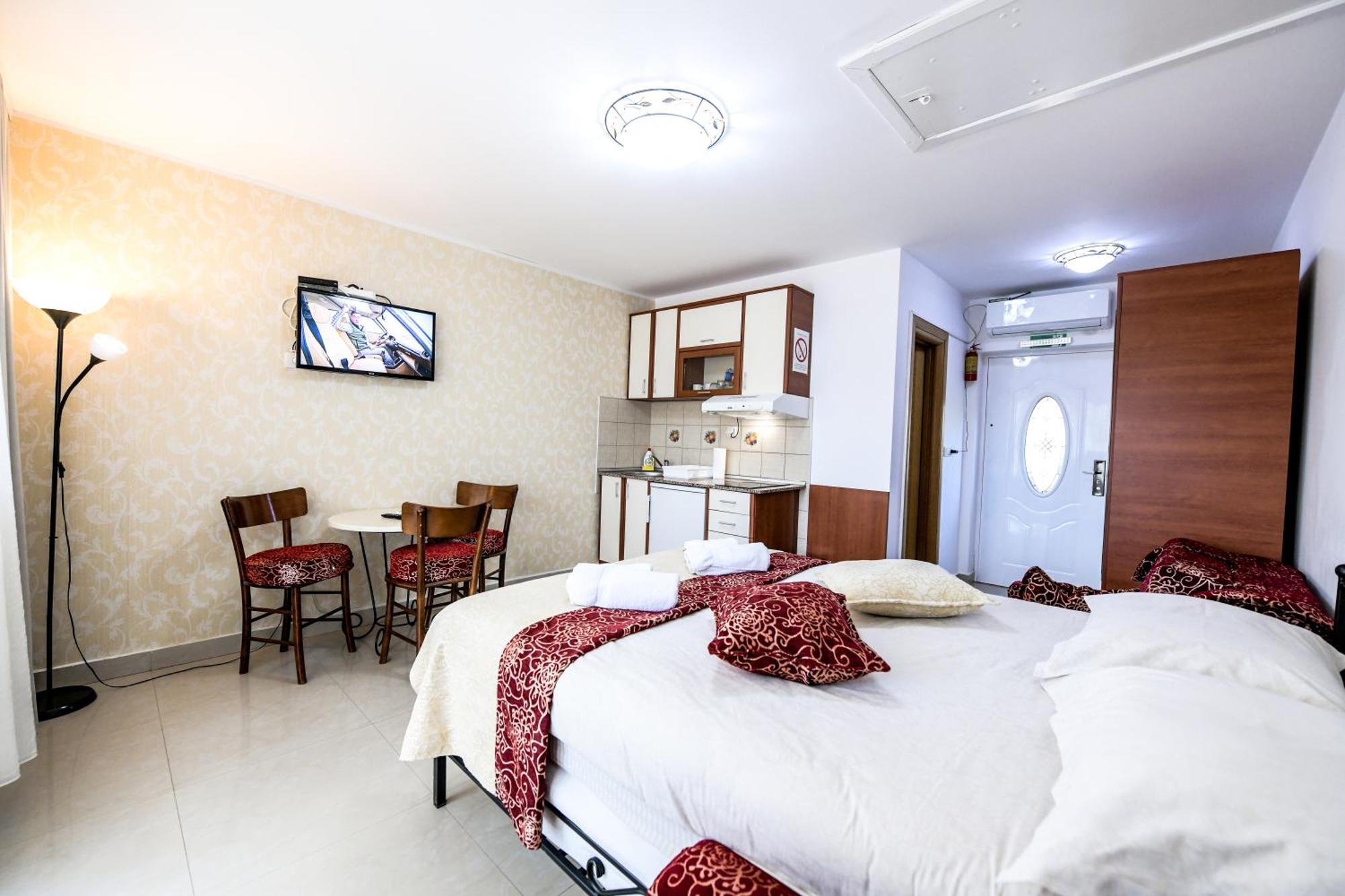 Suncani Breg Apartments Vrdnik Ruang foto
