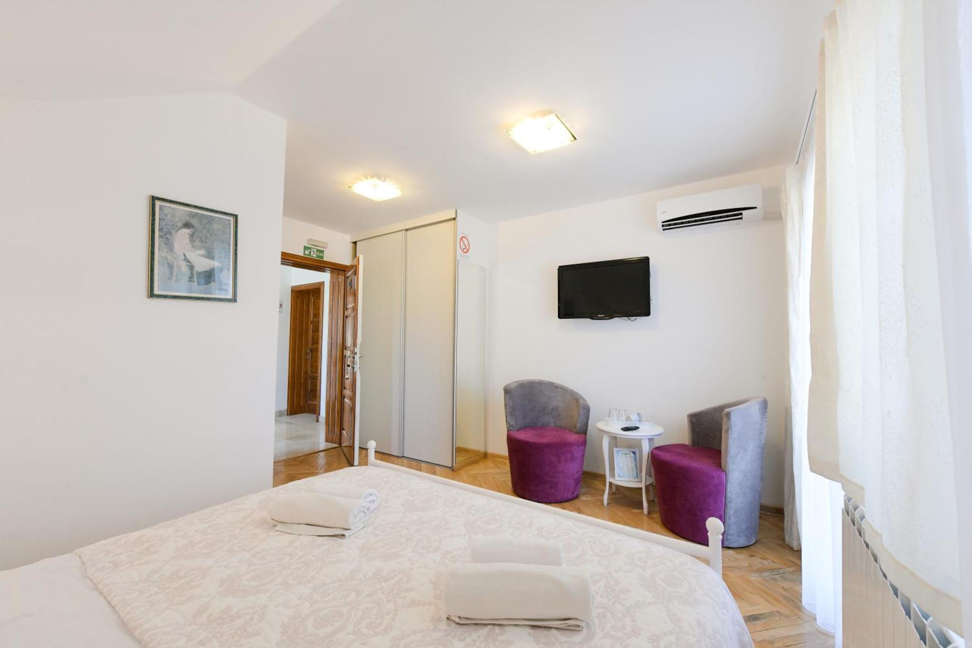 Suncani Breg Apartments Vrdnik Ruang foto