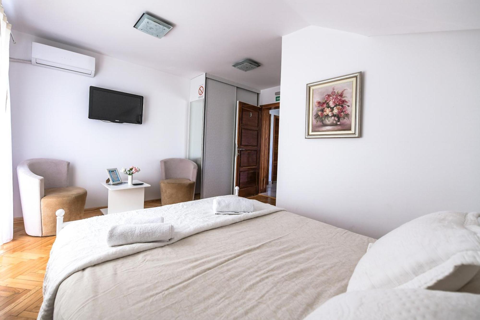Suncani Breg Apartments Vrdnik Ruang foto